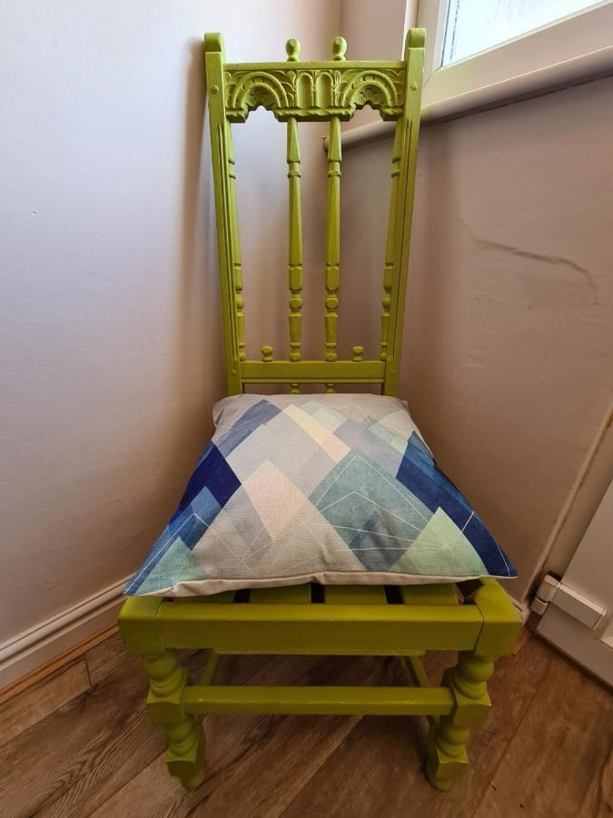 Rumer Hill House A Unique Boutique Styled Place To Stay In Cannock Close To A5 The Mcarthur Glen Outlet Great Wyrley Esterno foto